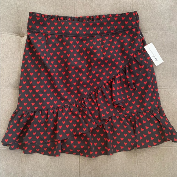 Maison Jules Dresses & Skirts - ♥️NWT Maison Jules Heart Printed Cross-Ruffled Skirt from Macys size large